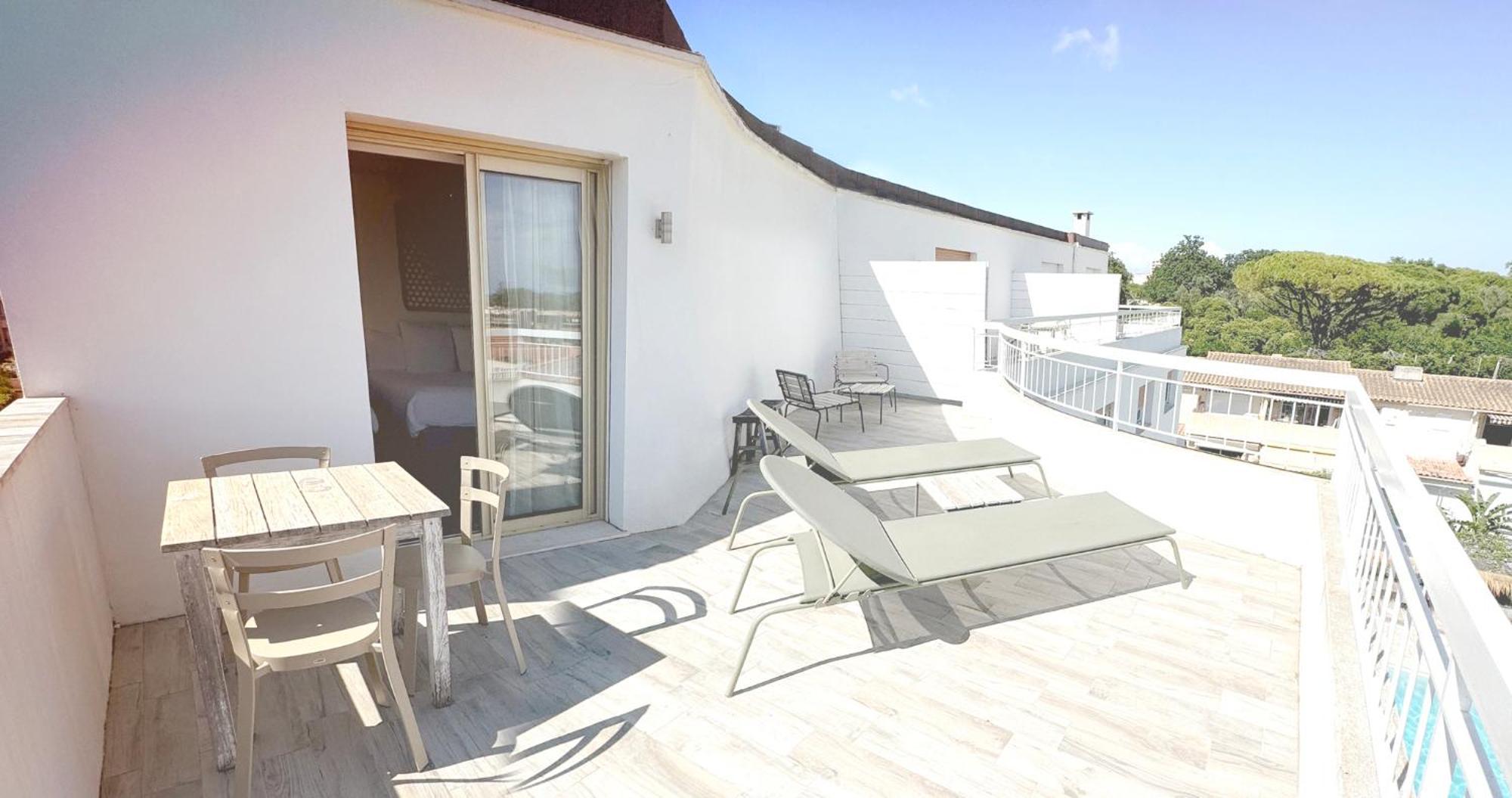 Blanc Sable Hotel Golfe-Juan Buitenkant foto